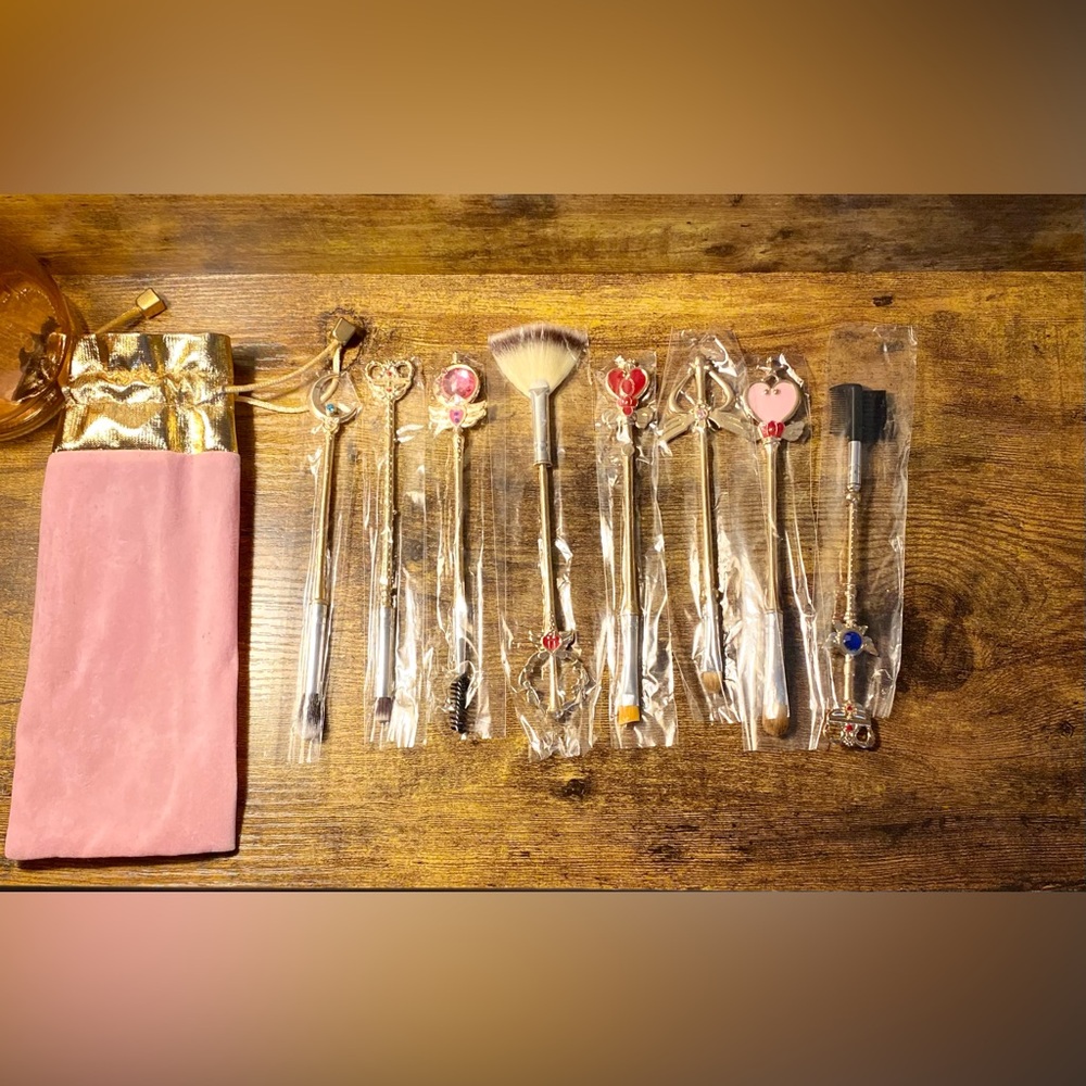 Gold and Pink Magical Girl Makeup Brush Set - Women Accessories